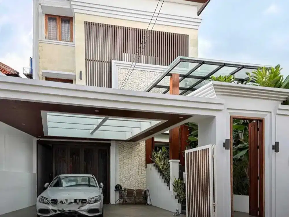Rumah mewah area tb simatupang ragunan kebagusan ada kolam renang