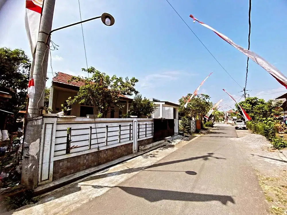 jual rumah di dekat mall solo baru, full furnish lengkap, nego