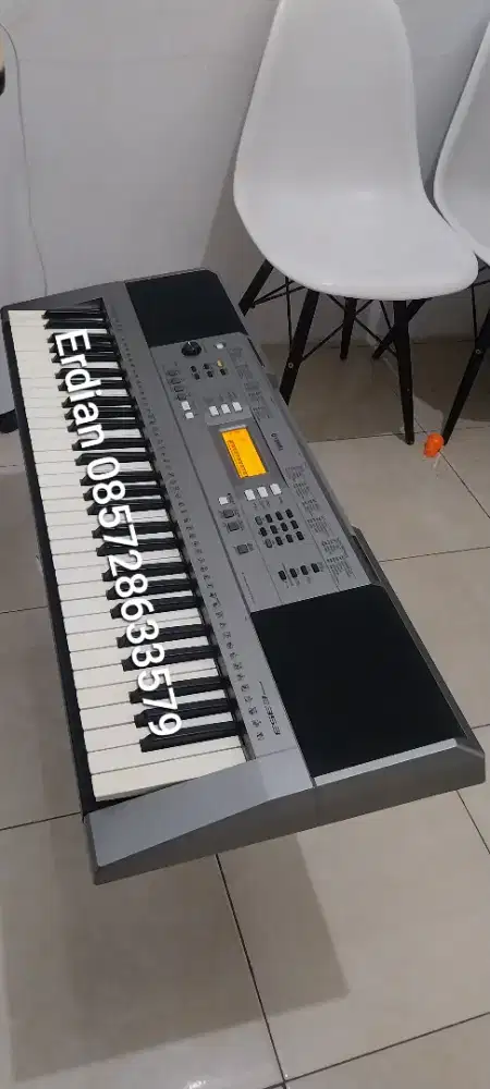 Yamaha PSR E 353