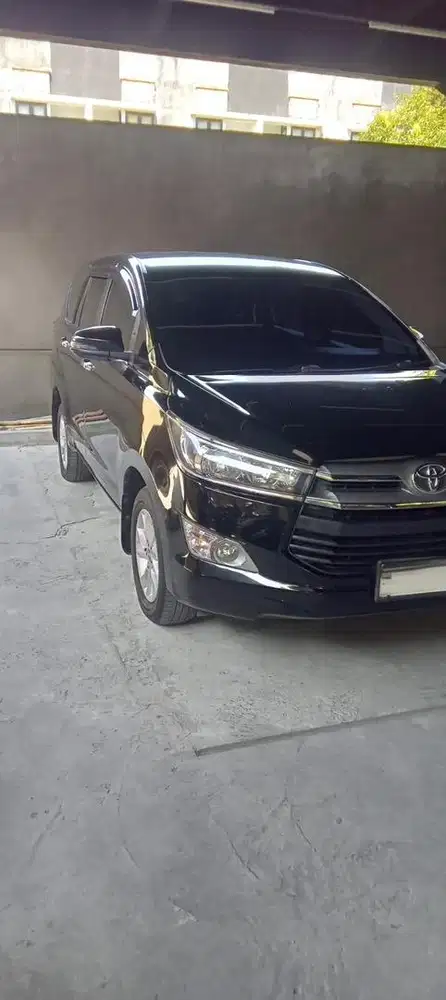 DIJUAL — Toyota Innova Reborn 2019