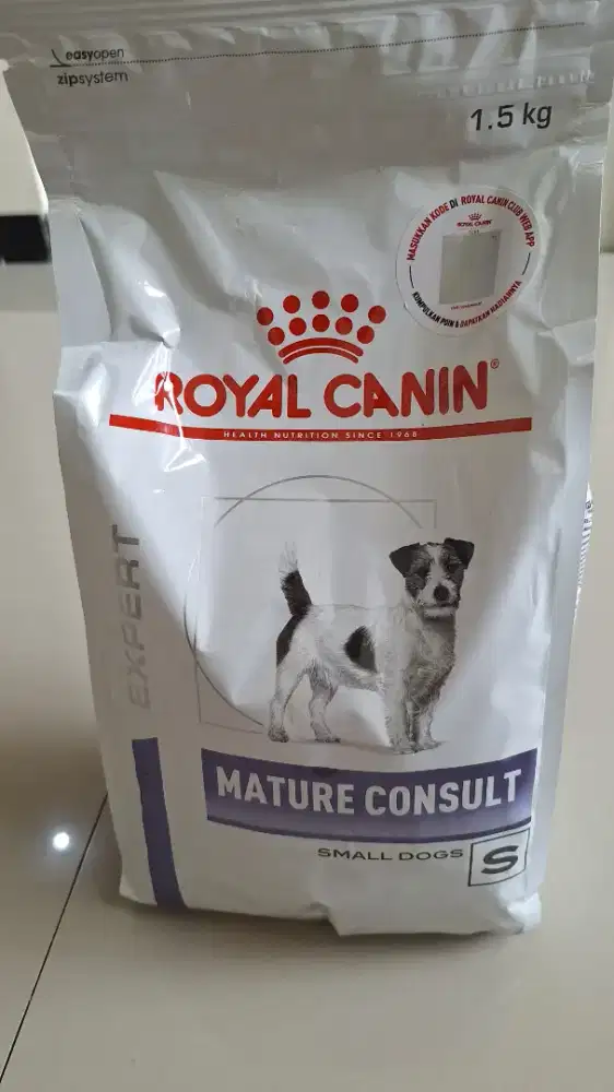 Makanan anjing merk  Royal Canin