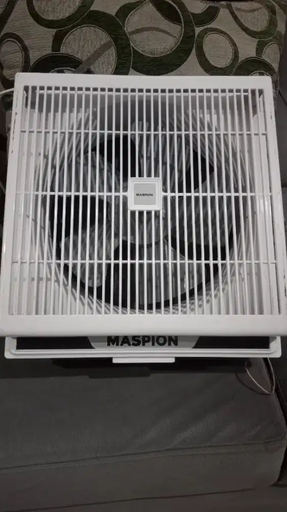 Maspion Exhaust Fan (10inc)