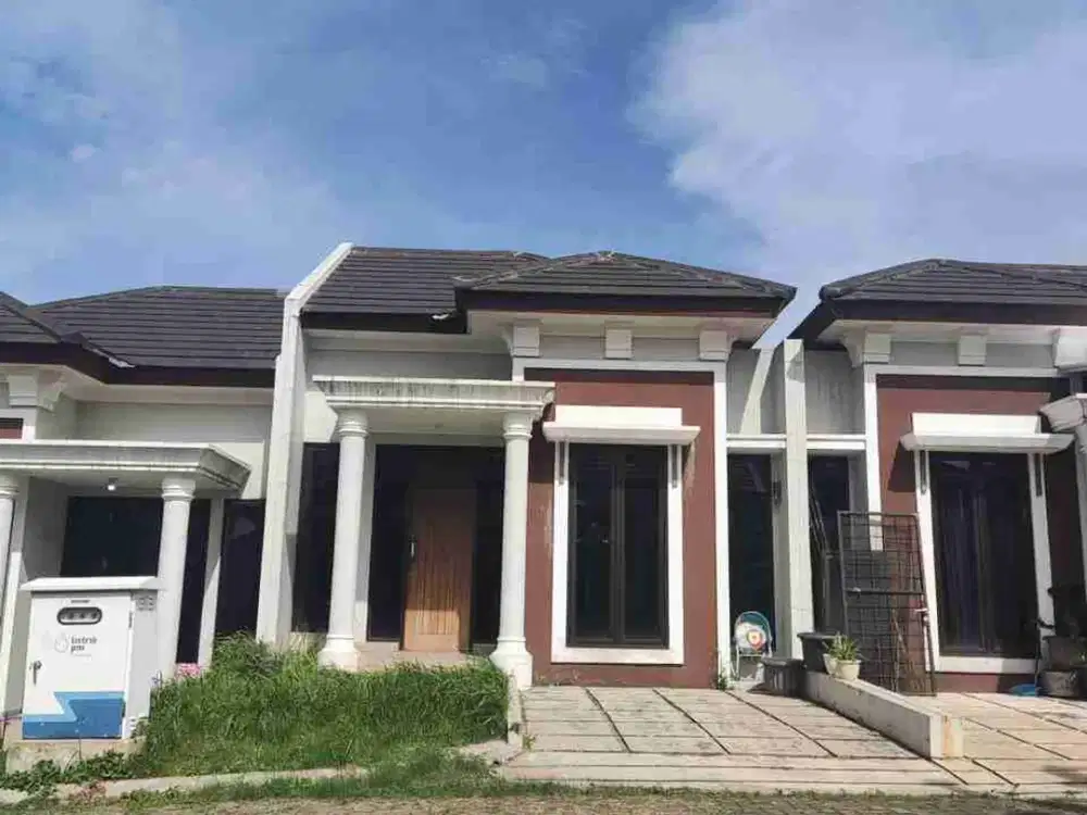 DISEWAKAN RUMAH SIAP HUNI cluster Frecia aman 24 jam bebas banjir