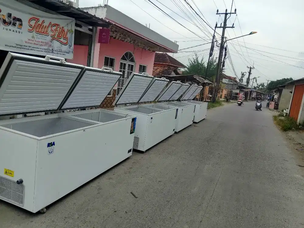 Frezer box berbagai macam kapasitas dan merk