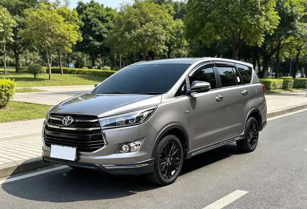 TOYOTA INNOVA Q UPGRADE VENTURER AT 2018 BENSIN