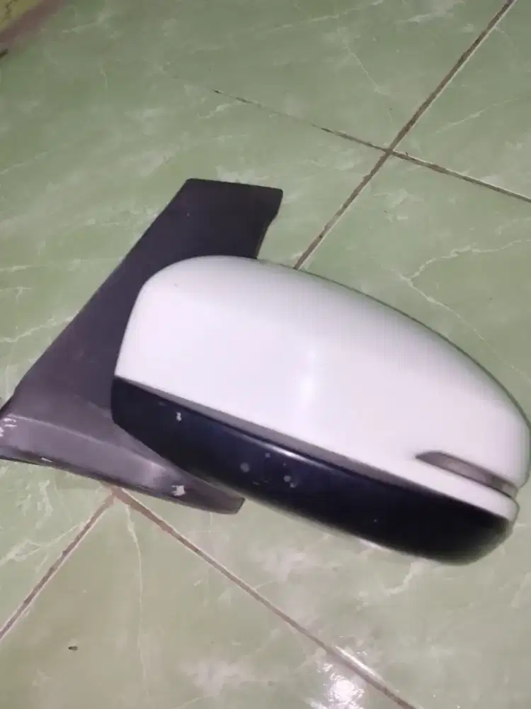 Kaca spion Mobil Honda Brio New Copotan original mulus