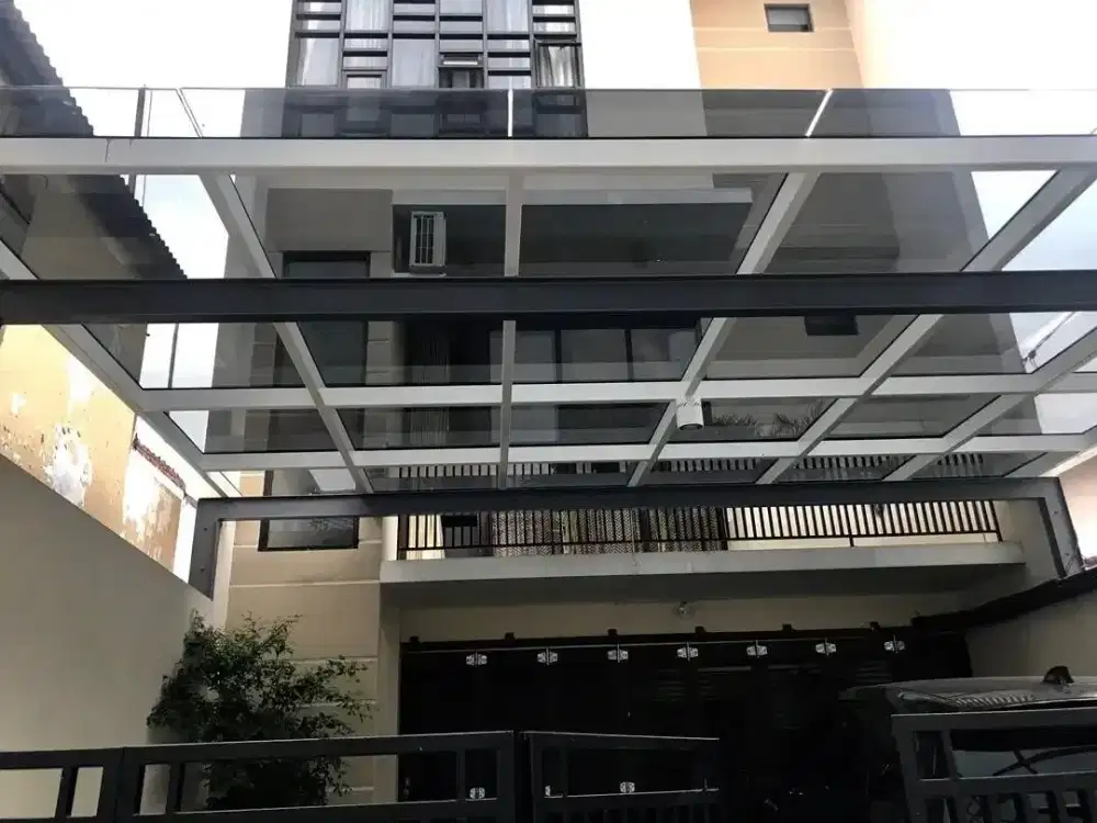Rumah Tebet Barat Dalam 89mtr Semi Furnis 3 Lantai Siap Huni