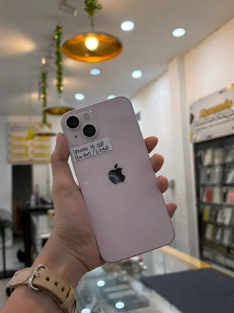 Kredit iphone 13 128gb bunga 0% yes kredit