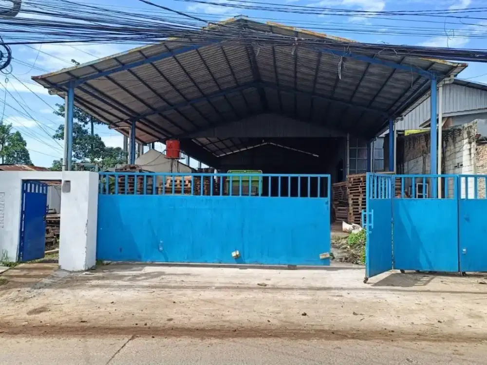 Gudang Pinggir Jalan di Mustikajaya Bekasi