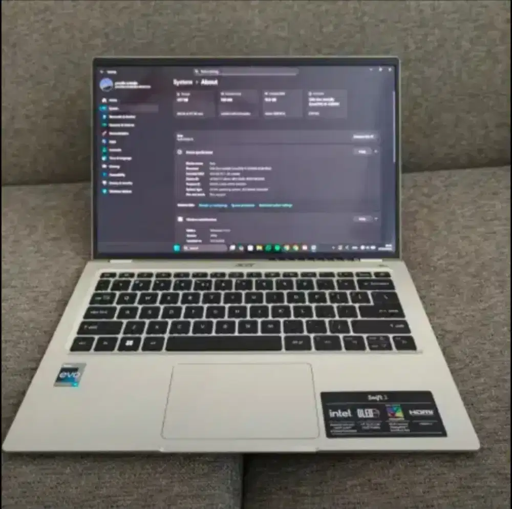 Acer swift SF314-71-58U2 i5 OLED