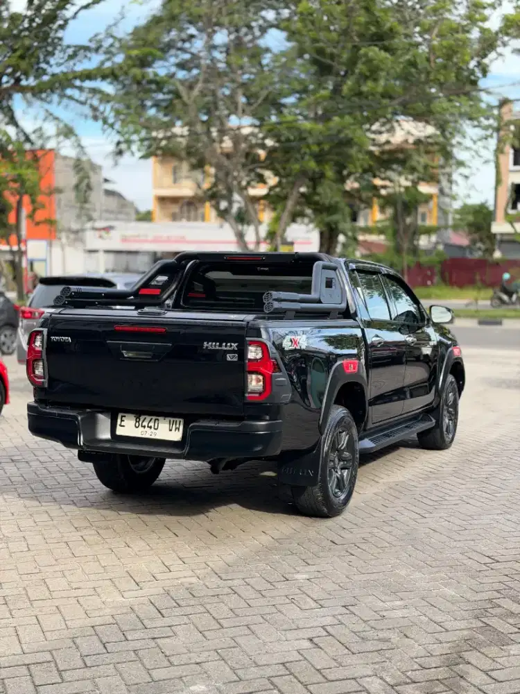 Hilux V Matic 2022 km 30 rbu full fariasi