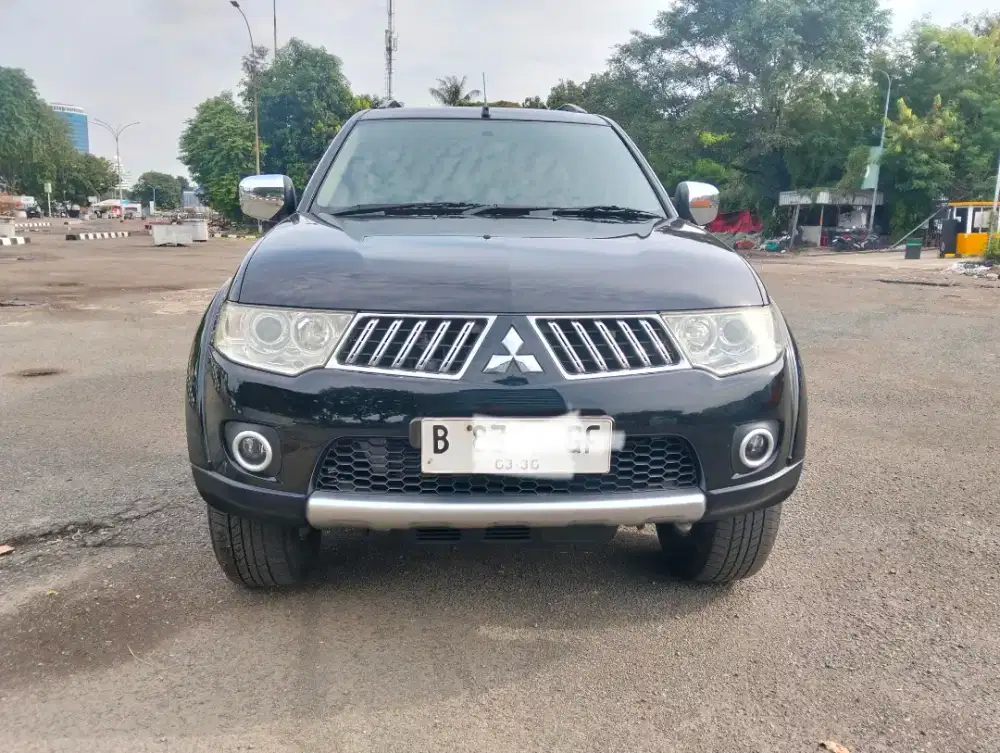 Mitsubishi Pajero exceed 2.5 At 2009