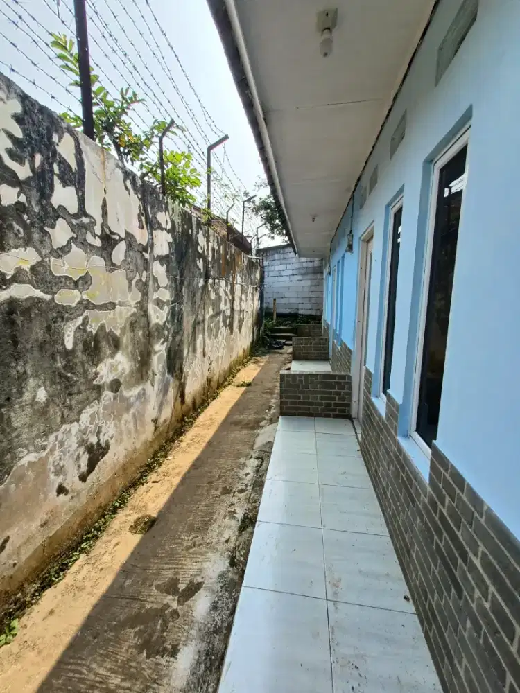 Dijual rumah kontrakan 4 pintu Lt.114 cm Lb.100 cm