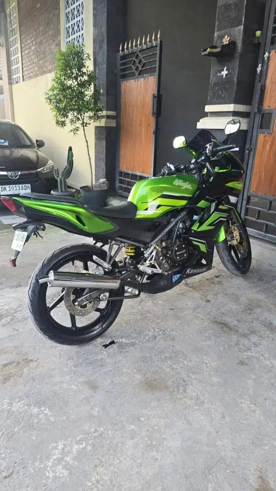 Kawasaki Ninja RR