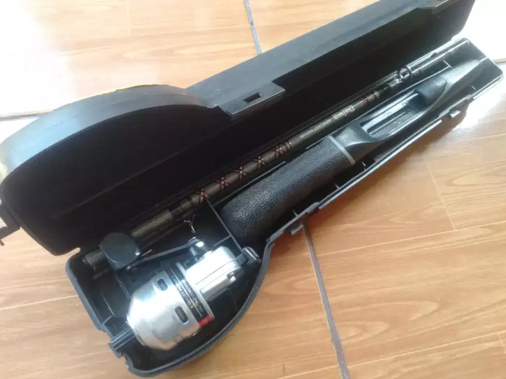 Joran pancing Vintage & Reel Daiwa Minicast made in TAIWAN R.O.C