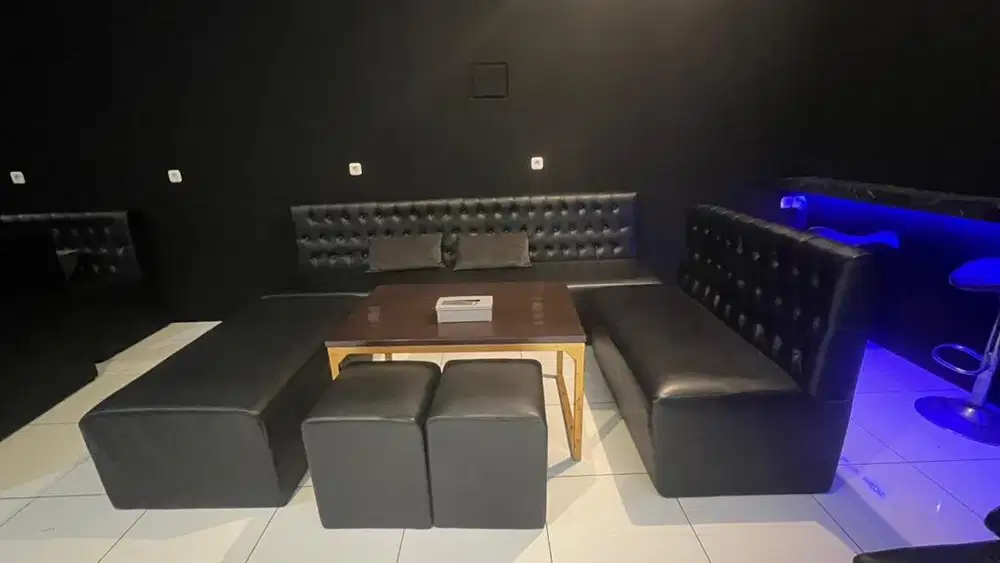 DIJUAL 1 SET SOFA MEJA