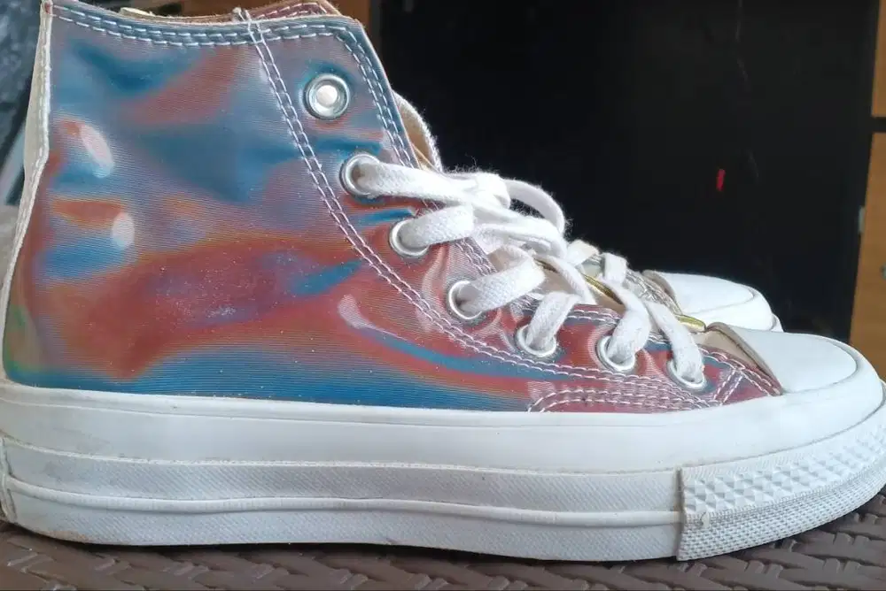 Converse size 36