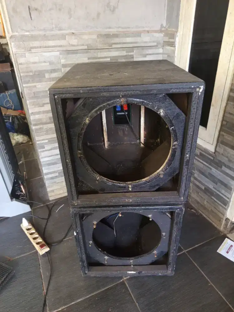 Box speaker martin 15in