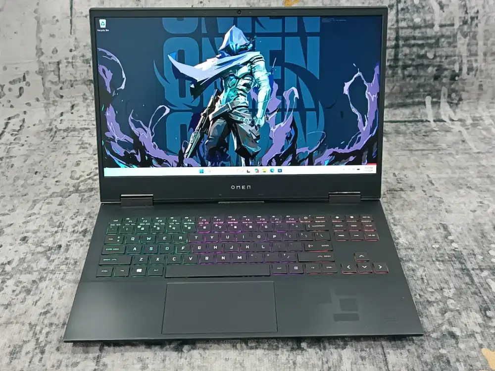 HP Omen 15 Ryzen 7-4800H 16GB 512GB RTX 2060 6GB 160W FHD 144Hz RGB