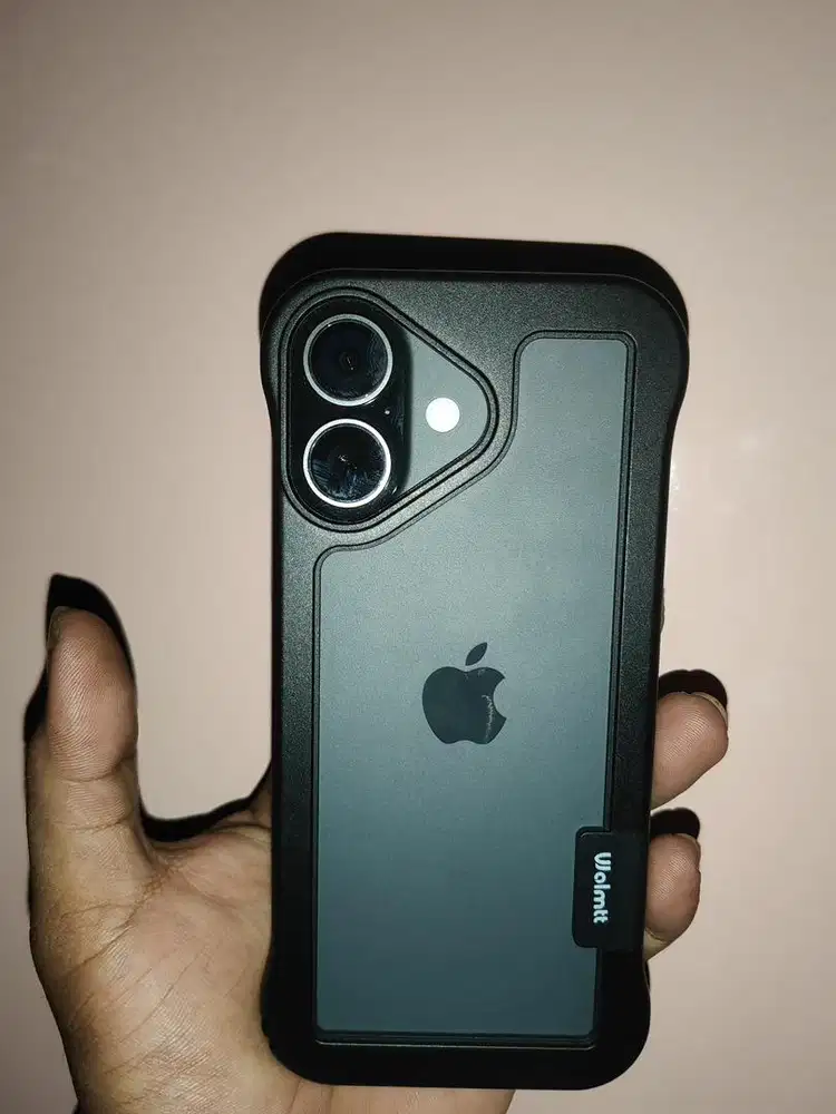 Ip 17 black ibox