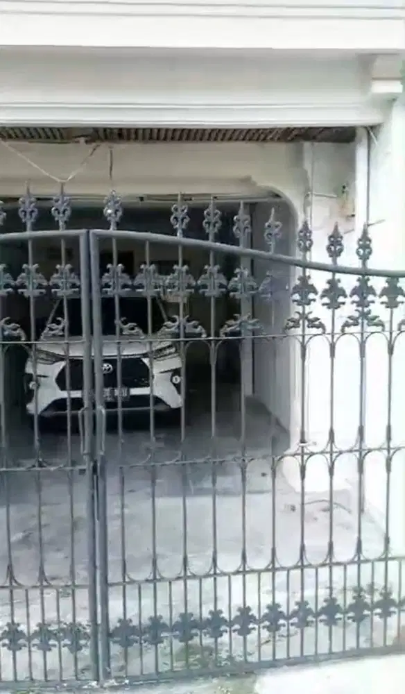 Dijual 2 Unit Tanah Dan Bangunan By Pass Ngurah Ray Kuta Bali