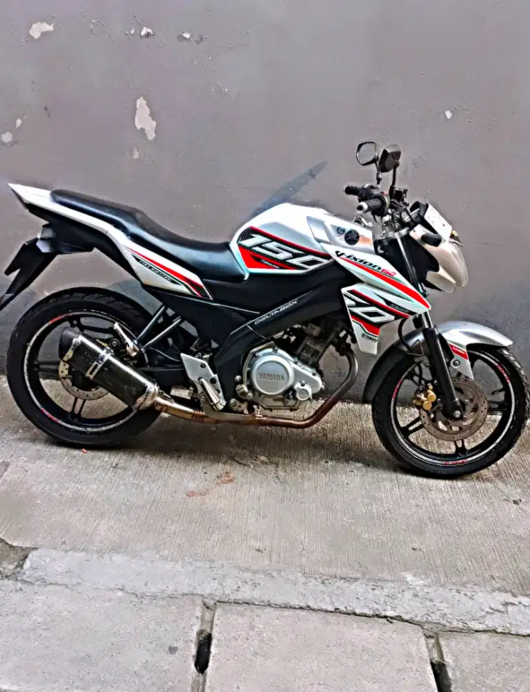 Yamaha Vixion new 2015 Lengkap tinggal pakai