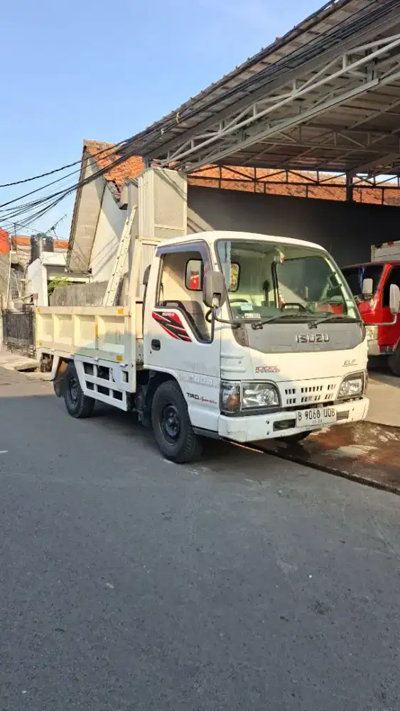 Isuzu ELF NHR 100Ps engkel bak 3way