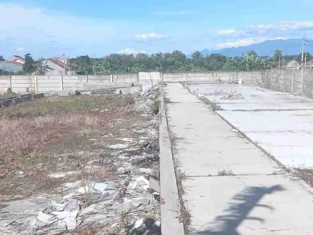 Tanah Luas cocok buat perrumahaan.