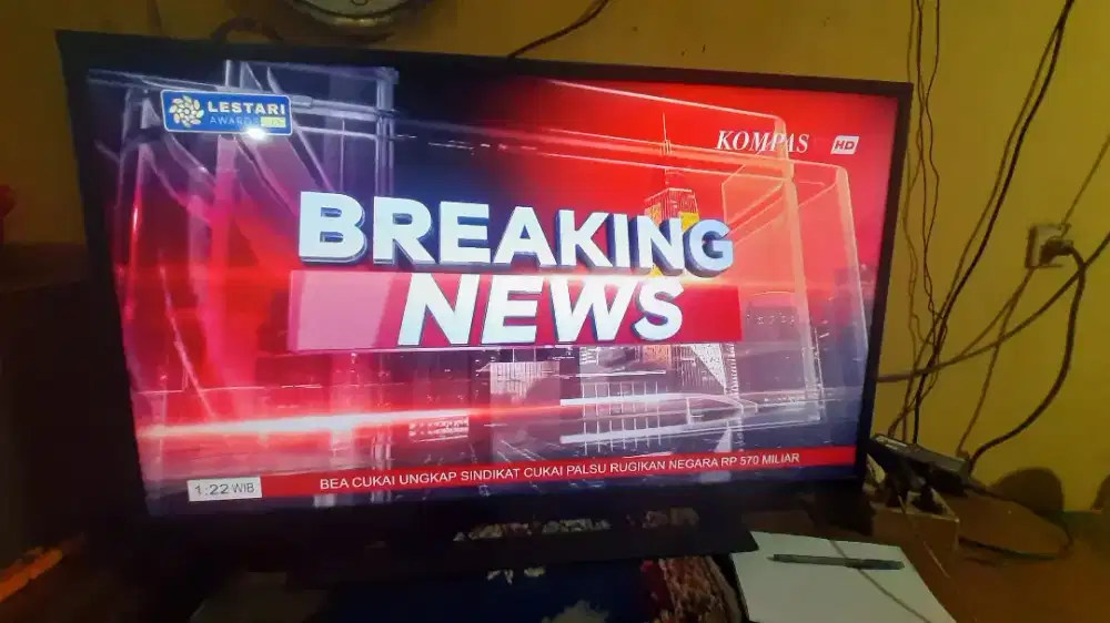 Televisi Sony Bravia 40 inch KDL-40R350B