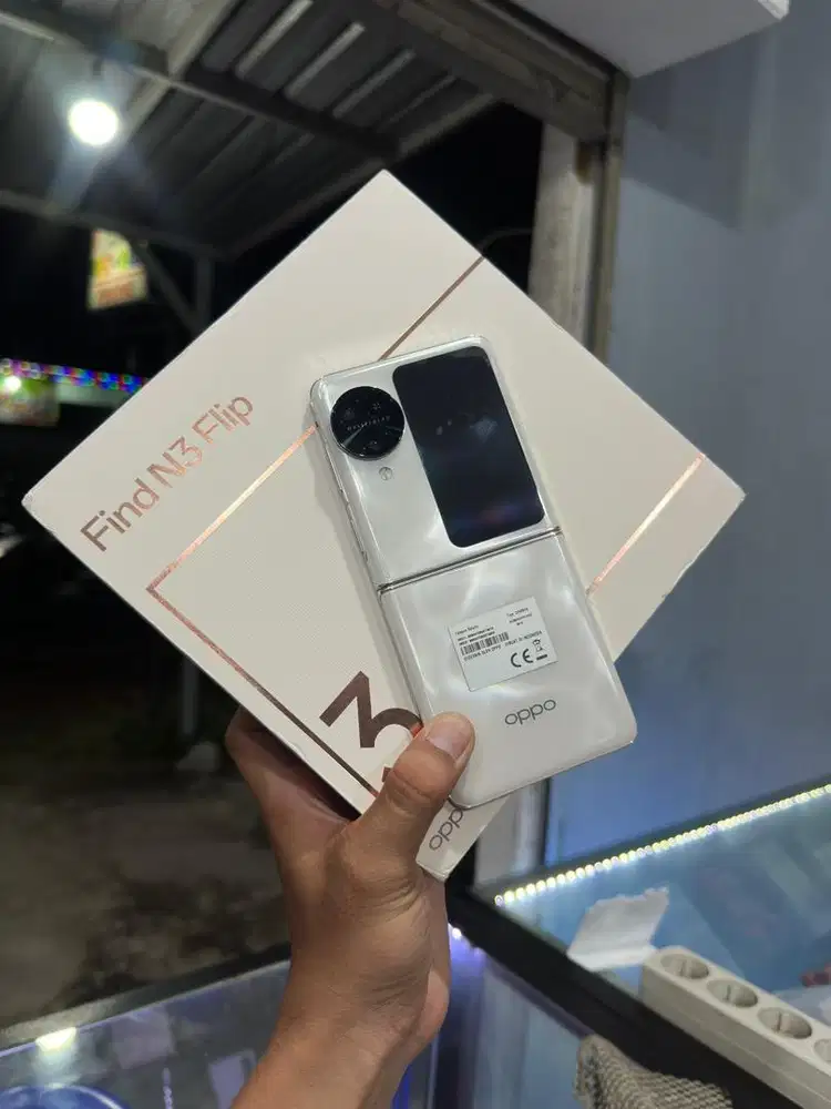 Oppo Find N3 Flip 12/256gb Second Lengkap Normal