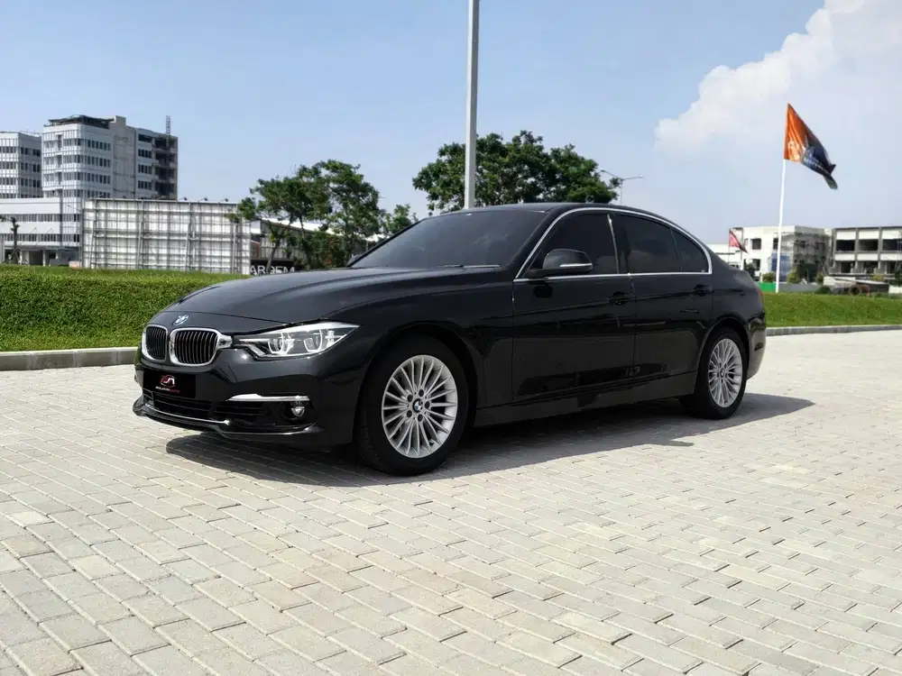 2017 BMW 320i F30 LCI LUXURY 2018 LOW ODO PREMIUM COLOR 2016