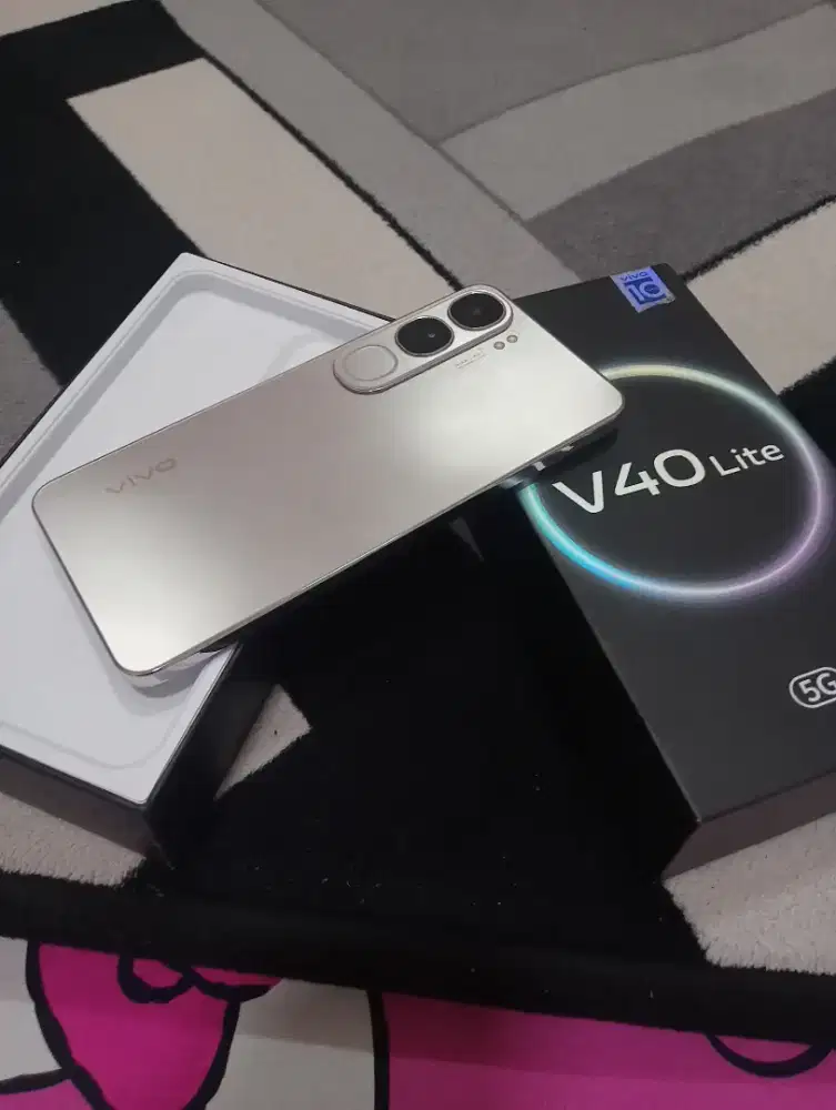 Vivo V40 5G 8+8/256 mulluss !