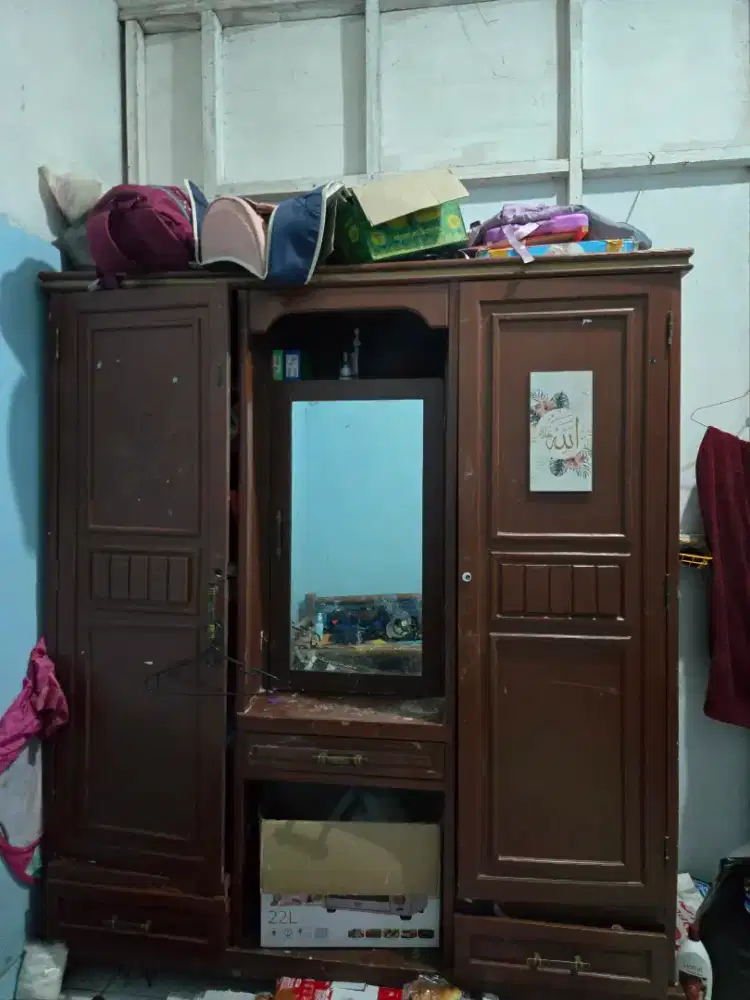 Jual lemari kayu