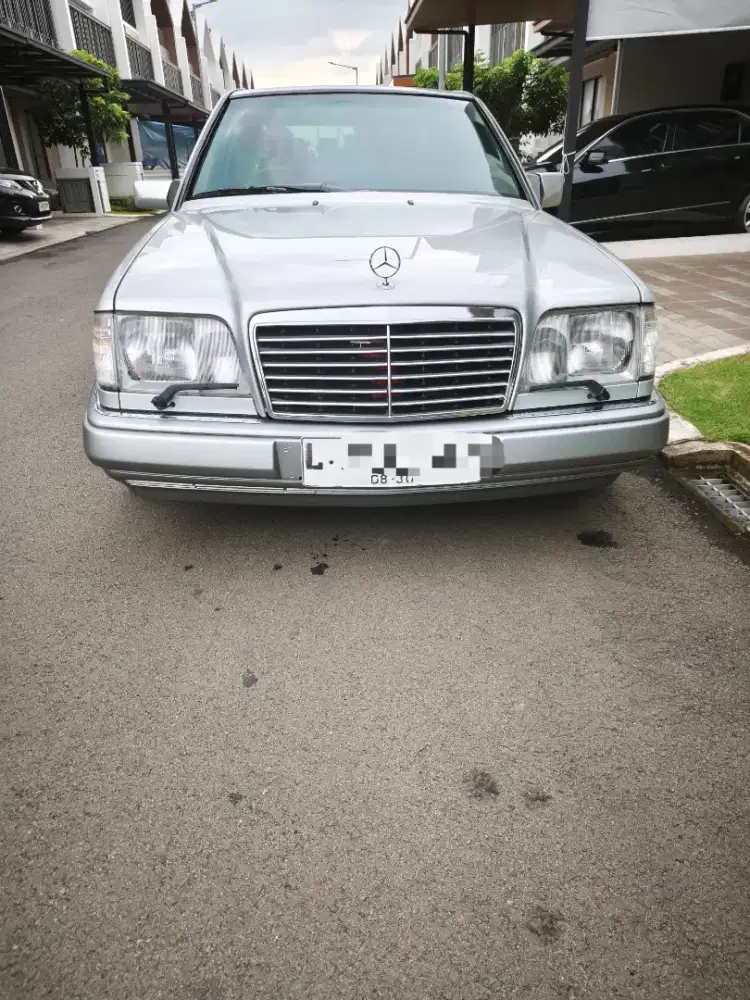 Mercedes Benz e320 masterpiece at 1995