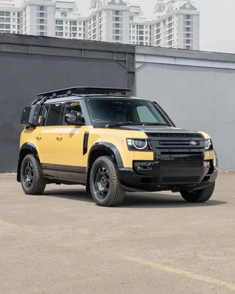 Land Rover Defender Trophy Edition PHEV 2026 NEW!