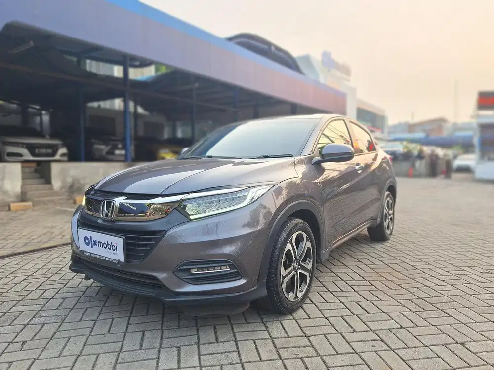 KM Low Pajak Hidup Honda HRV 2021 EZF