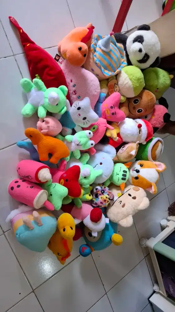 50 Boneka Bekas (Random)