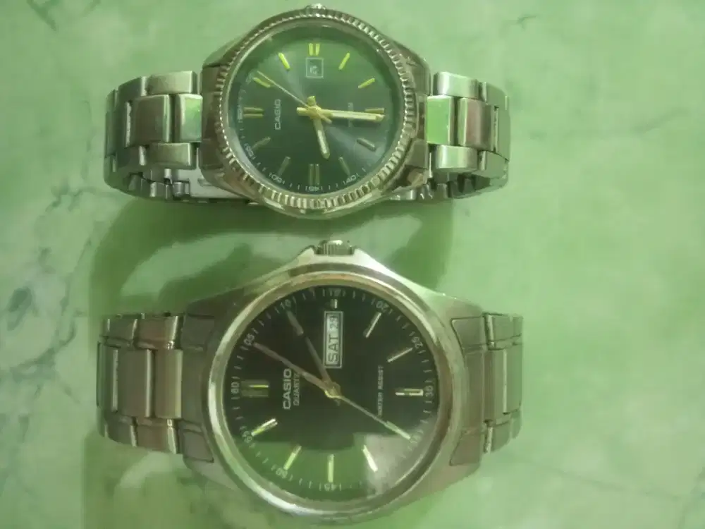 Sepasang Jam Tangan Casio