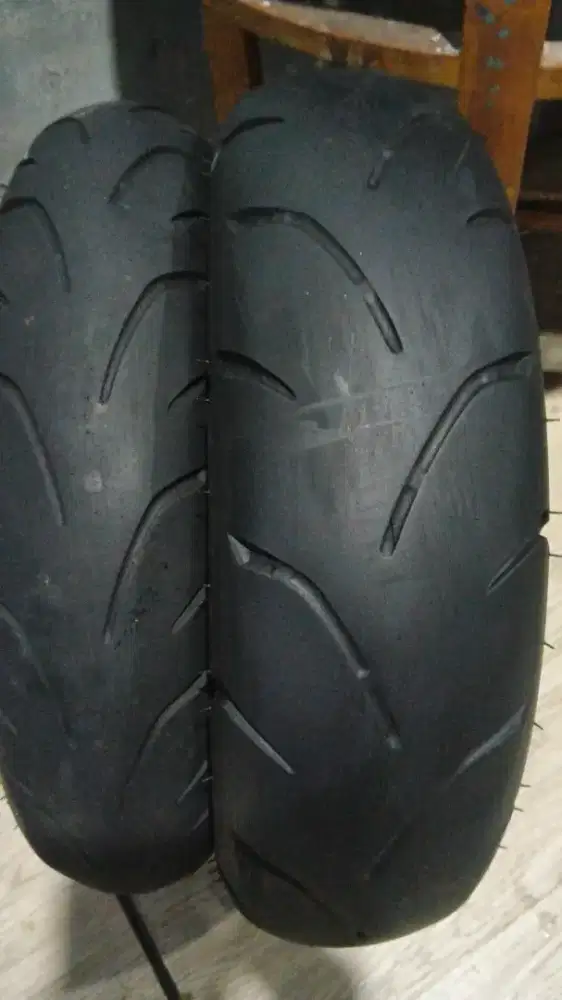 Ban copotan NMAX sepasang ukuran 110/70-130/70 ring 13