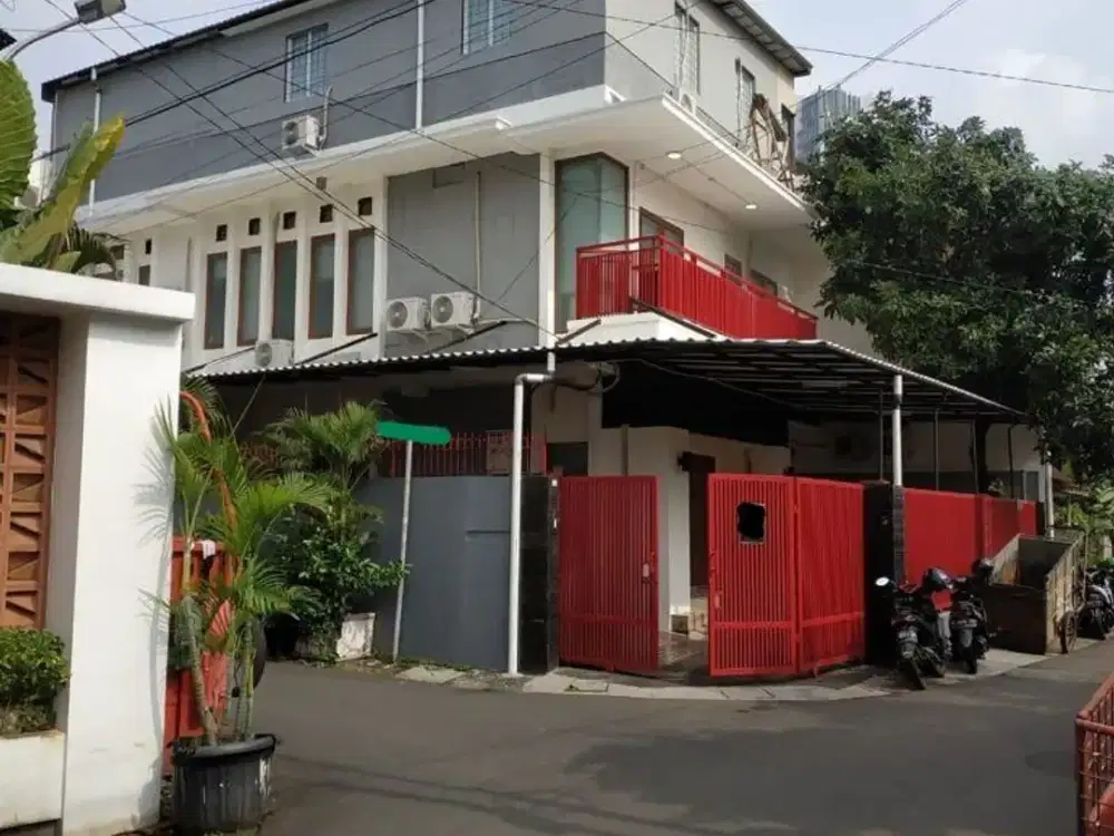 Rumah Setiabudi Sudirman Kuningan 191mtr Hoek Cantik