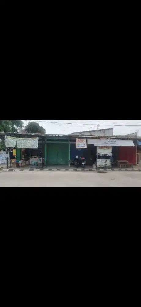 Jual 5 kios MURAH pinggir jln Raya komplek ramai & padat  pndusuk