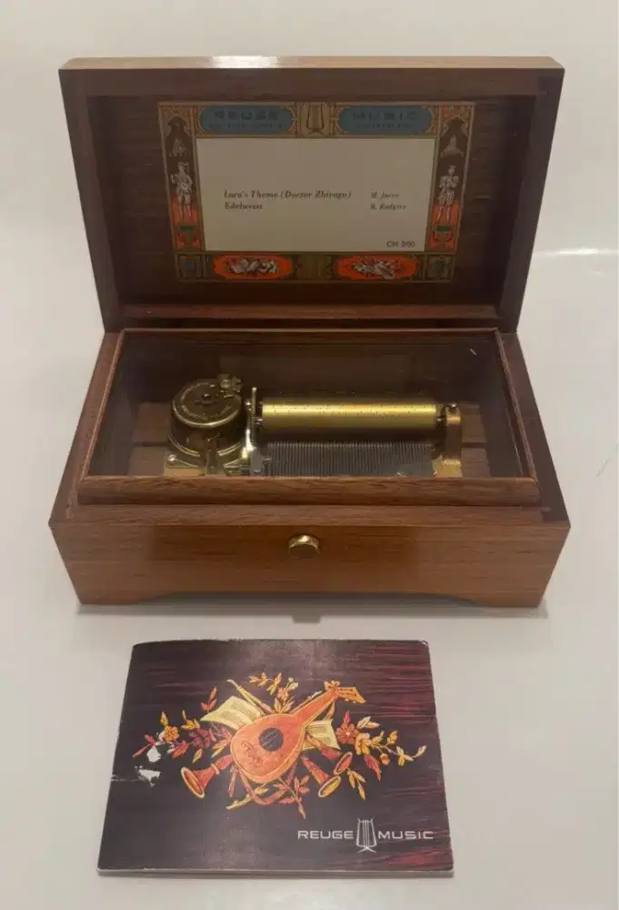 Reuge Swiss music box kotak musik deco original
