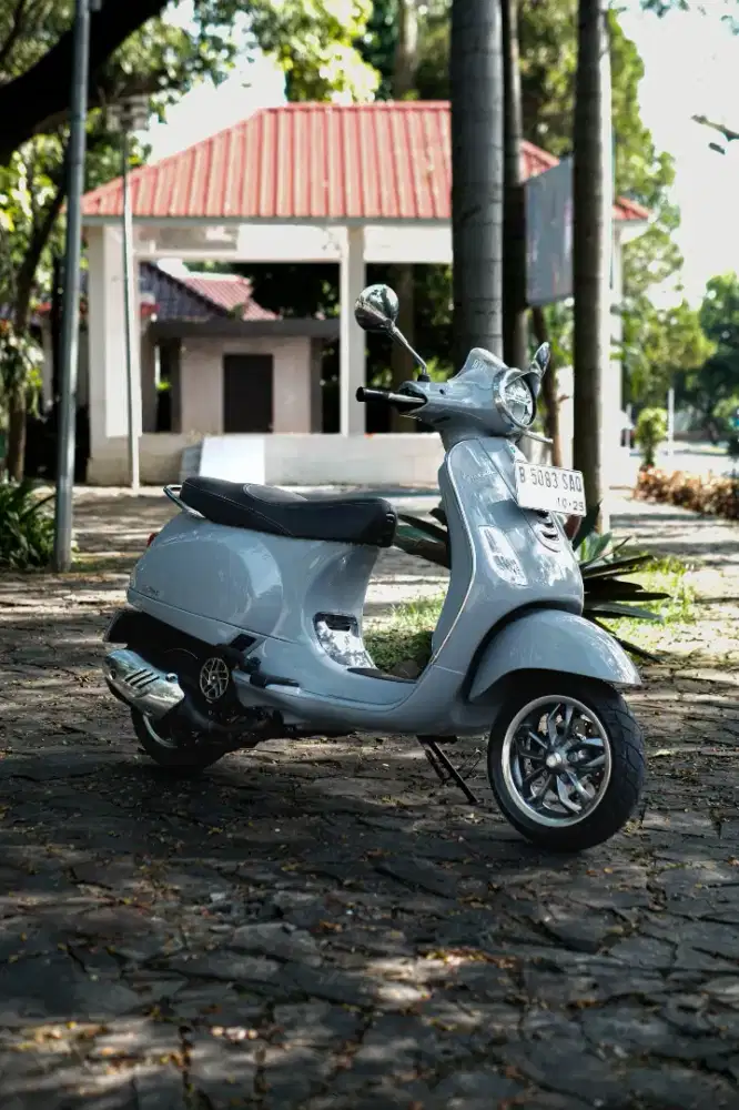 VESPA PIAGGIO LX 125 IGET FACELIFT 2024