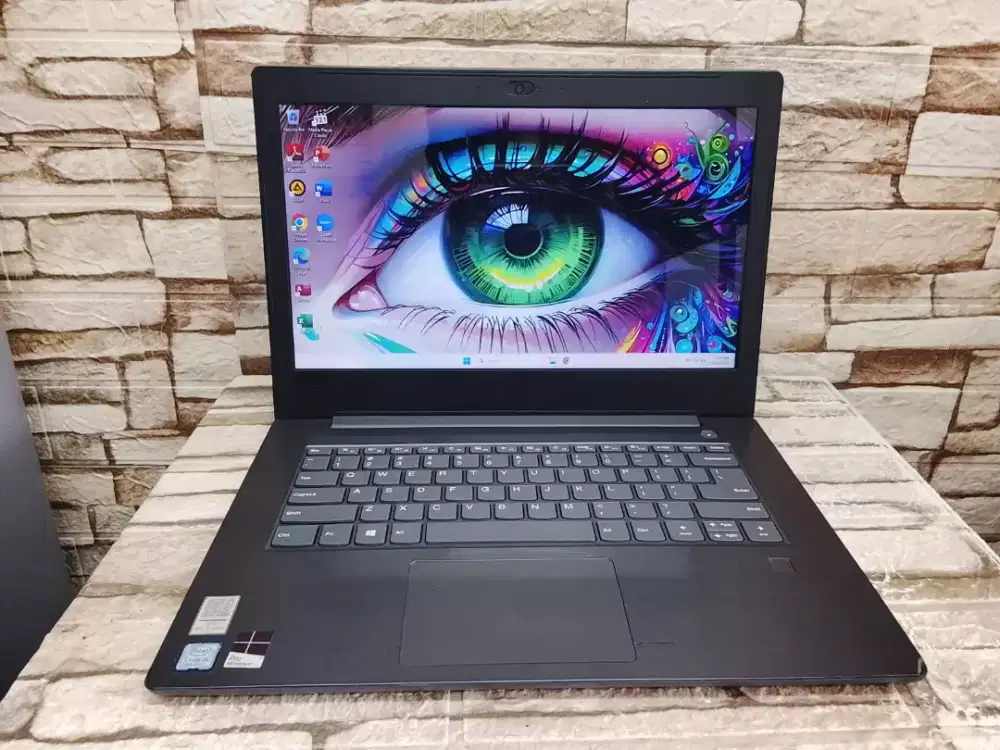 Laptop lenovo v330 81BO