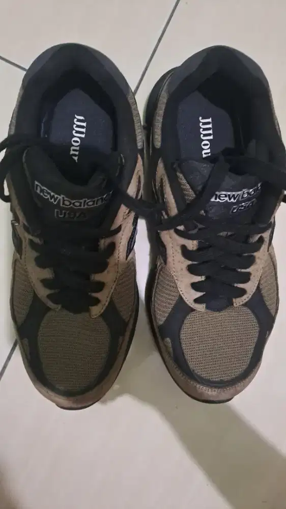 sepatu cowok new balance jjjound
