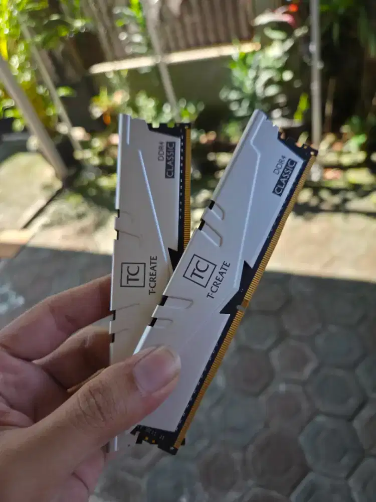 RAM Team T-Create Classic DDR4 16GB (2X8gb) 3200MHz Bekas