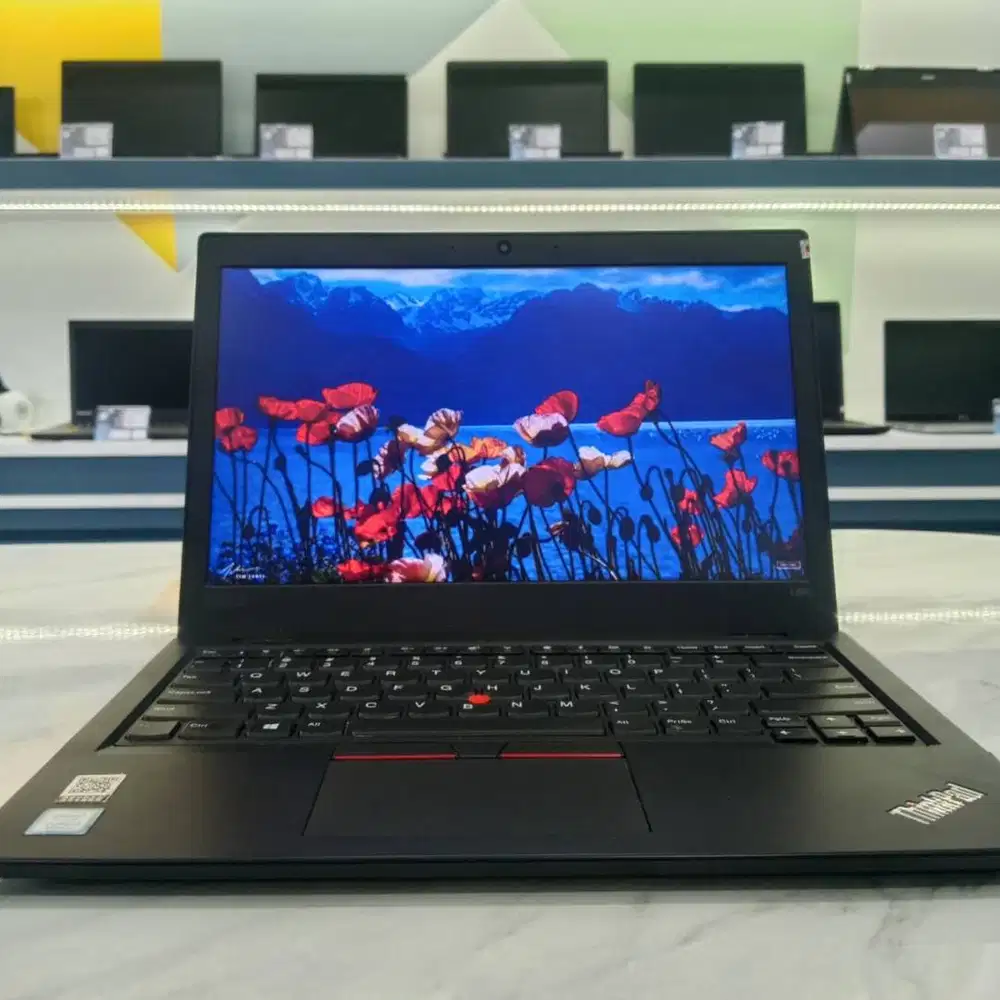 Laptop Lenovo L66 Wi-Fi Lancar & Baterai Irit untuk Aktivitas Sehari-h