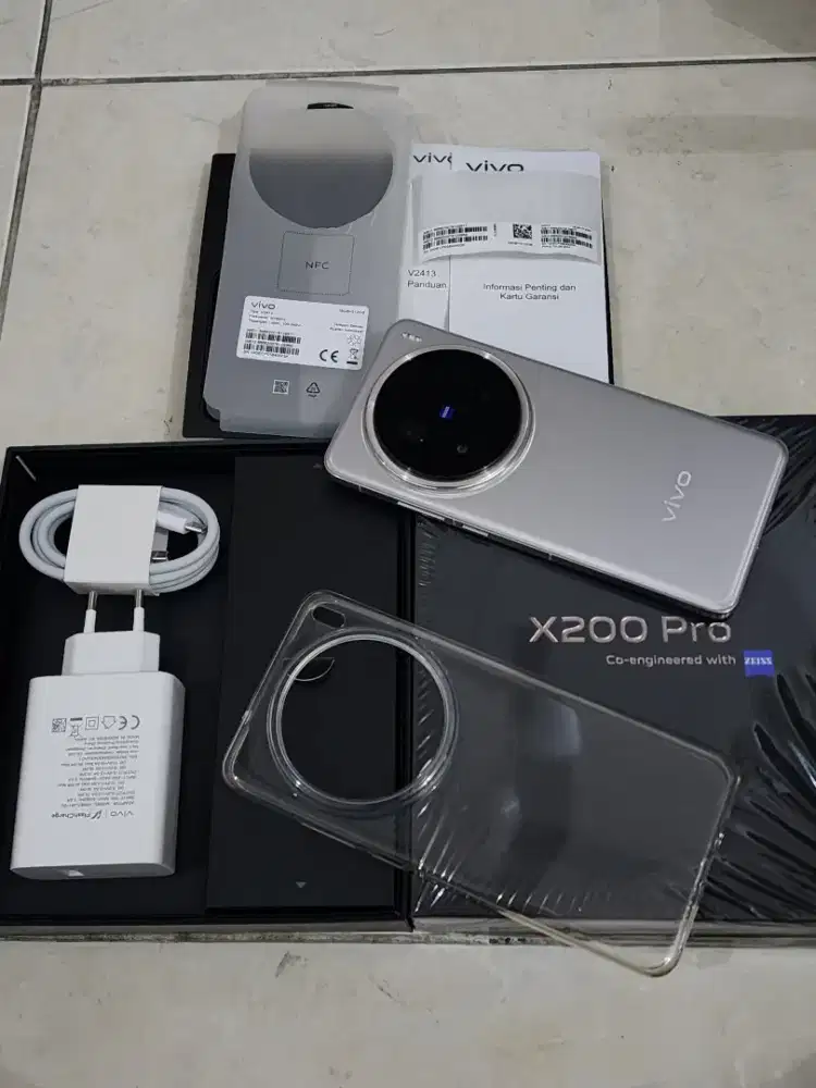 Vivo X200 Pro 5G 16/512Gb, warna Titanium, kondisi 99,9% Sempurna