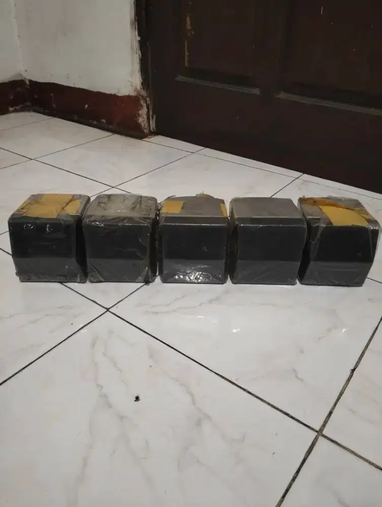 5pcs speaker surround n centre pasif AIWA kondisi baru
