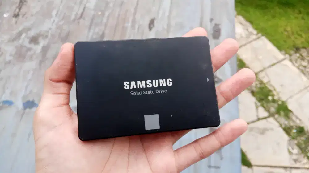 SSD Samsung 860 EVO 250GB Second